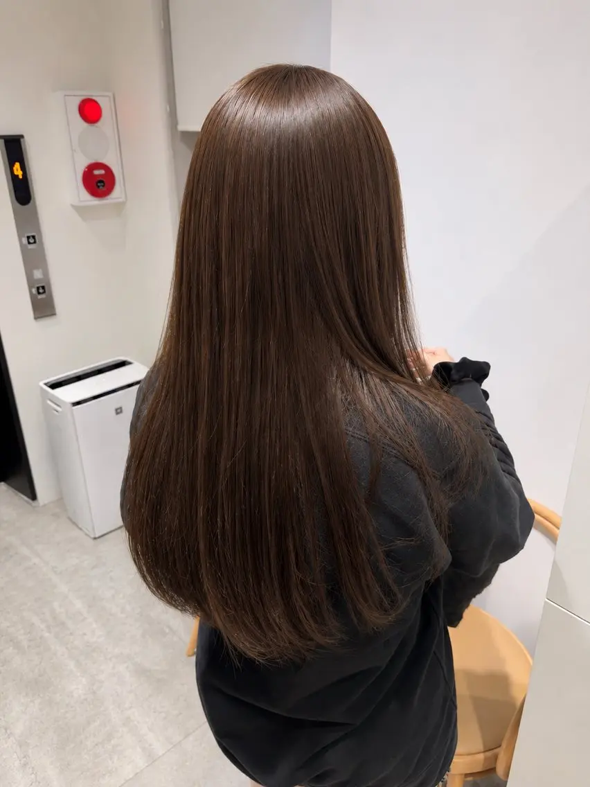 ロング ヘアカラー トリートメント 髪質改善×透明感 カラー雄貴のヘアスタイル