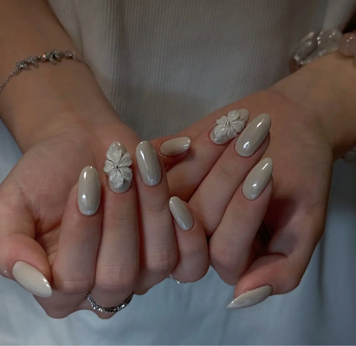 ネイル フラワーネイル フレンチネイル ラメ(グリッター) ラメグラデーション マグネットネイル ハンドネイル Unicorn Nail原宿表参道のネイルデザイン