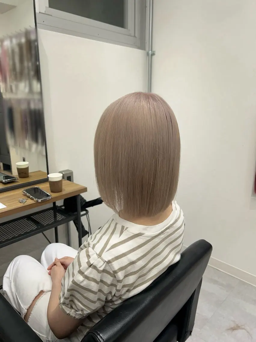 ショート カラー ブリーチ ヘアカラー トリートメント ENA💗NEXT /ハイトーンエクステのヘアスタイル