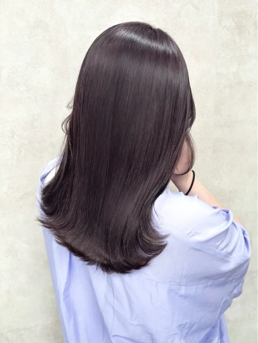 ミディアム カラー ブリーチ グレージュ ラベンダーカラー ラベンダーグレージュ ラベンダーグレー ヘアカラー 🖤顔まわり 盛れヘア⟡アズサ🖤のヘアスタイル