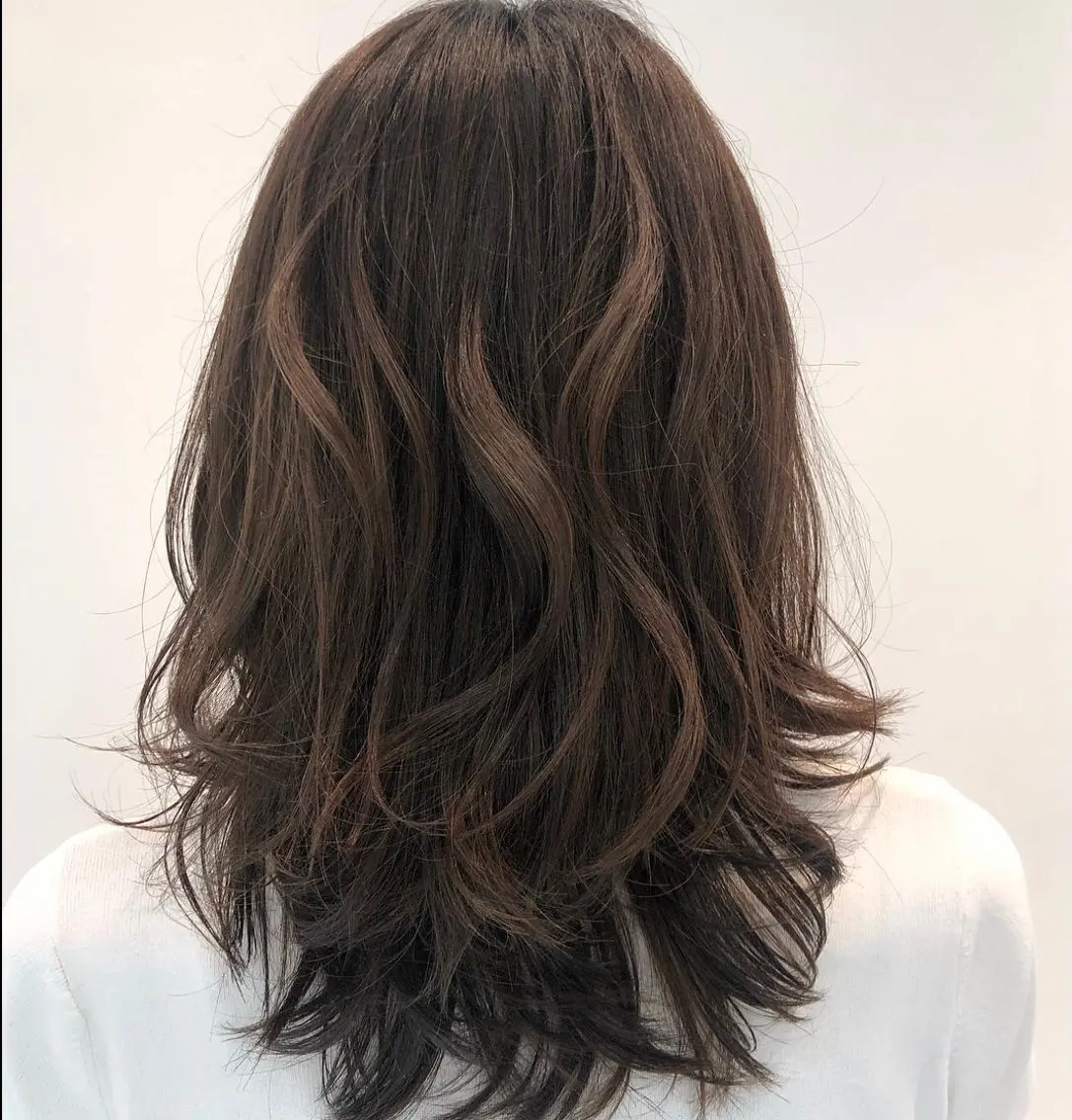 ロング 磯山 直貴のヘアスタイル