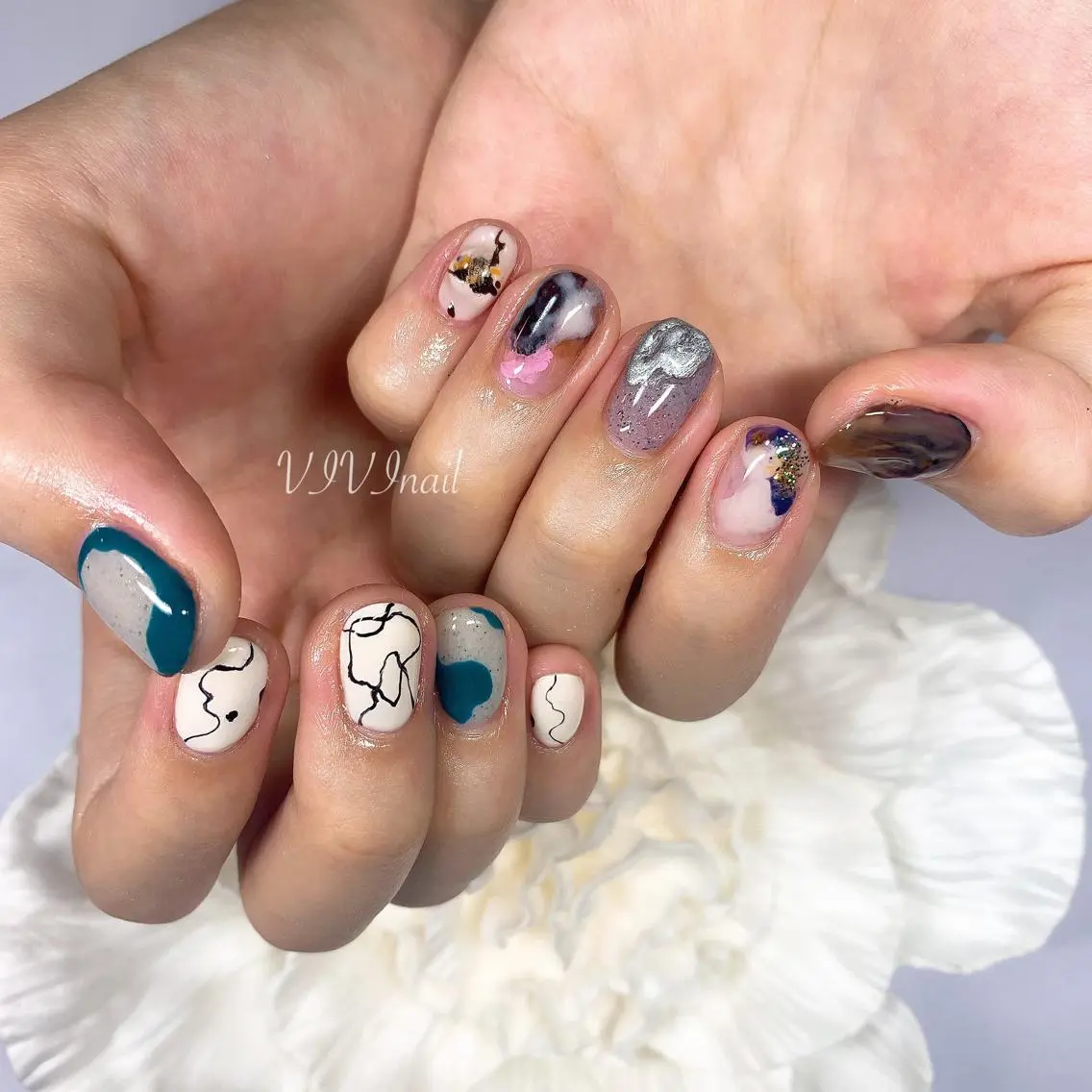 ネイル ハンドネイル vivi nailのネイルデザイン