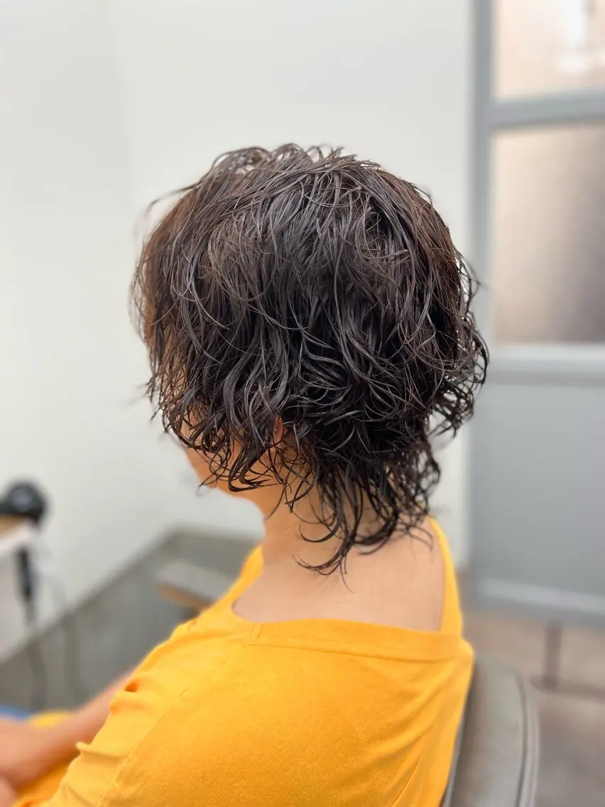 ショート カラー パーマ カット パーマ 下野 悠也のヘアスタイル
