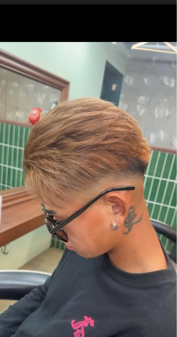 ショート メンズ フェードカット 延原 雄大のヘアスタイル