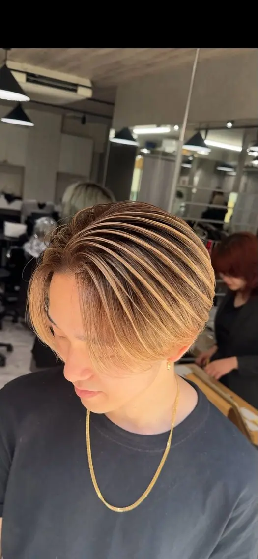 カラー メンズ ✅シャドウ/フェザー パーマメンズりつきのヘアスタイル