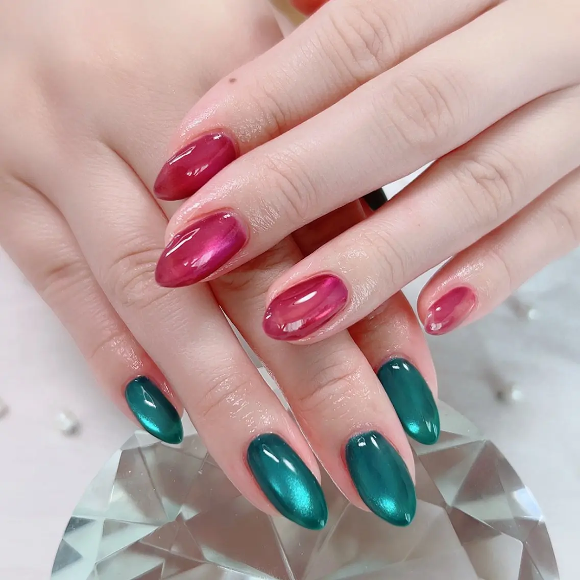 ネイル マグネットネイル マグネットワンカラー ワンカラーネイル ハンドネイル Cute Tips nailのネイルデザイン