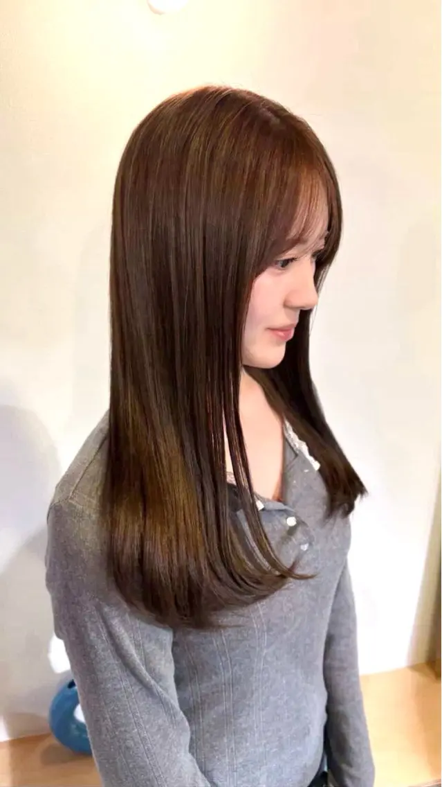 カラー ブラウンカラー ダークブラウン ヘアカラー トリートメント 田中 美海のヘアスタイル