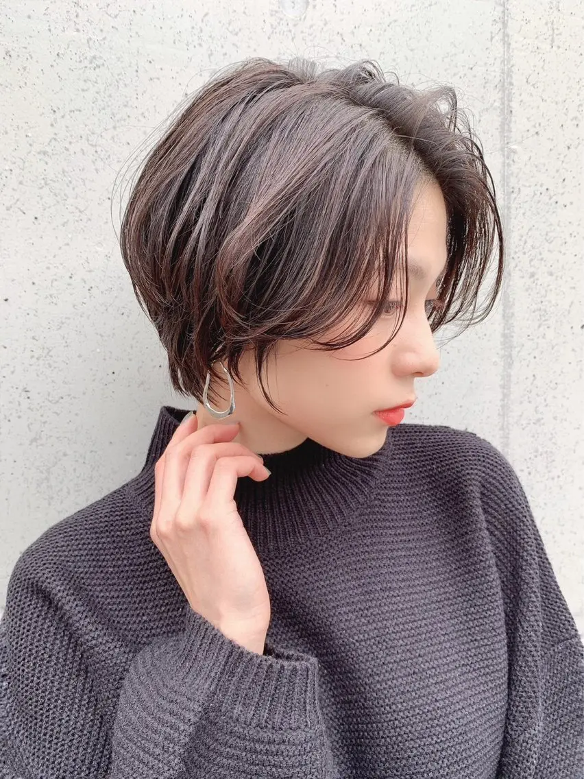 ショート カラー 顔周り/ブリーチなし /縮毛矯正🫧伊勢のヘアスタイル