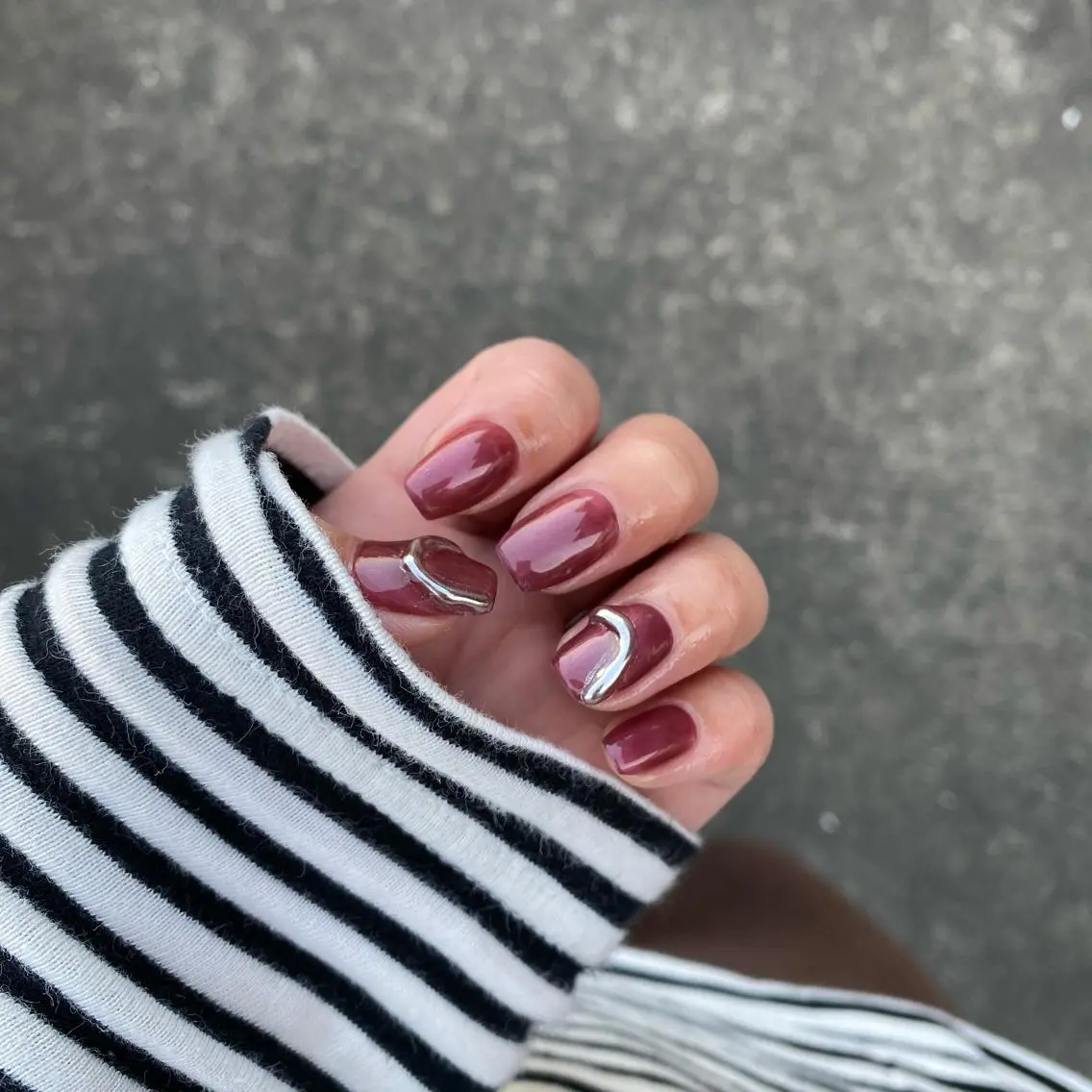 ネイル シルバー lcoco nailのネイルデザイン
