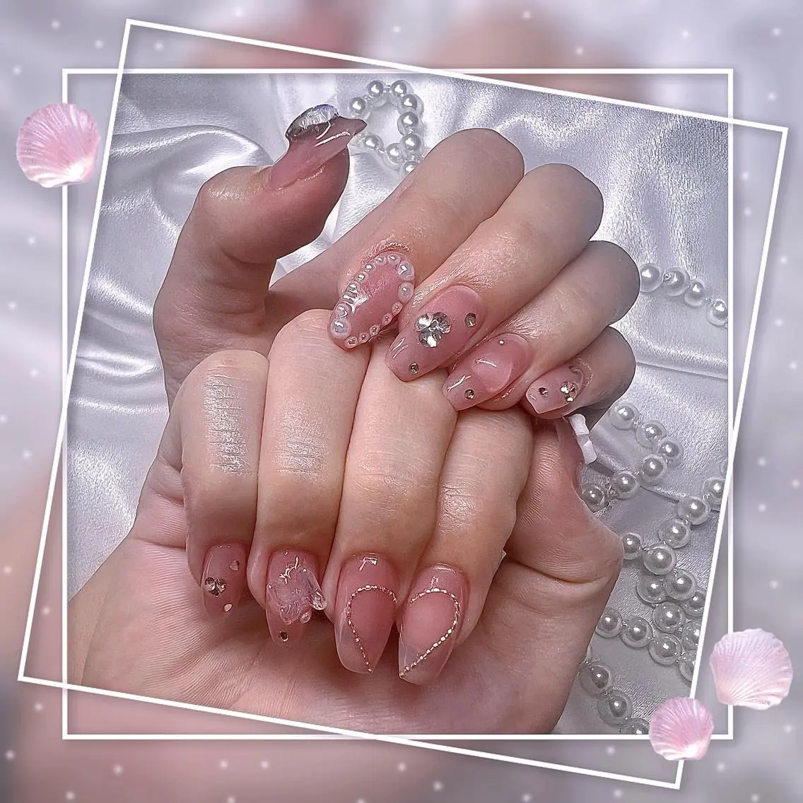 ネイル フレンチネイル ハート マグネットネイル マグネットフレンチ ネイルチップ ハンドネイル Chill Nailsalonのネイルデザイン