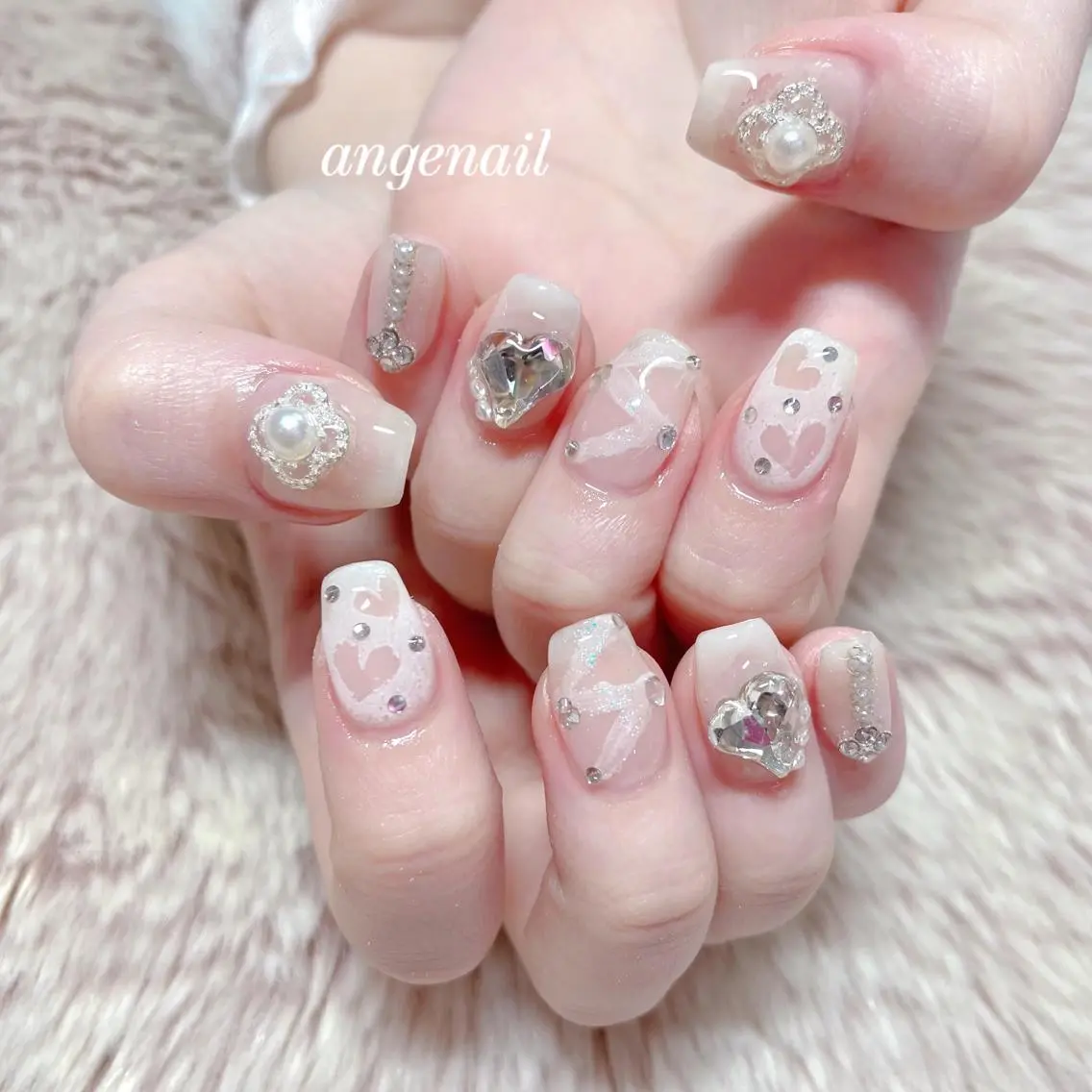 ネイル ハンドネイル オーナーネイリスト MAKIのネイルデザイン