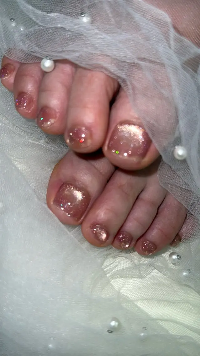 ネイル フラッシュネイル フラッシュマグ フットネイル フレンチネイル 韓国ネイル フットネイル SAKU nail 作島茜のネイルデザイン