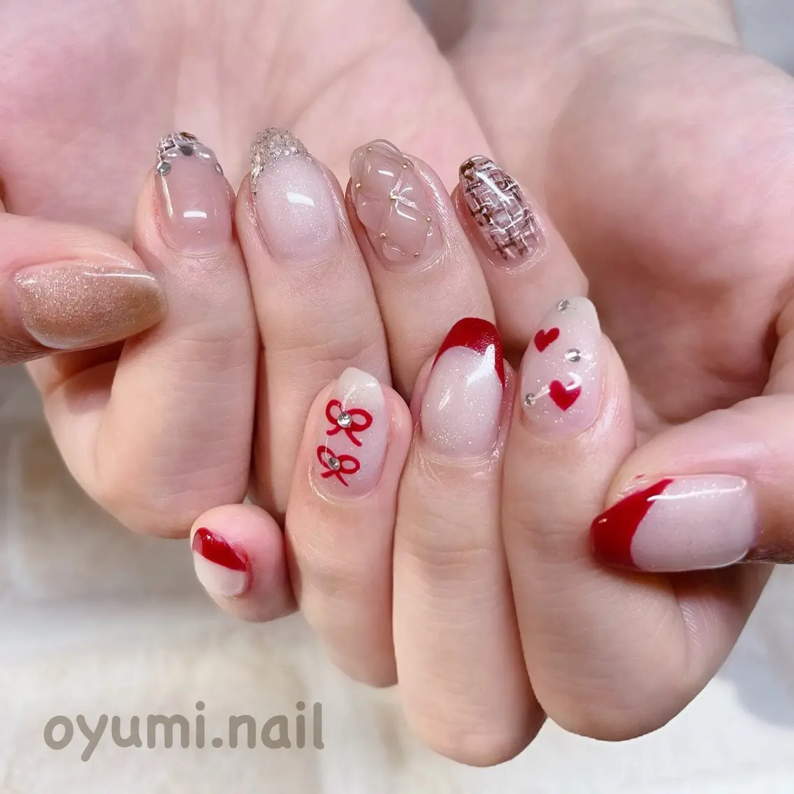 ネイル ガーリー ハンドネイル takanashi yumiのネイルデザイン