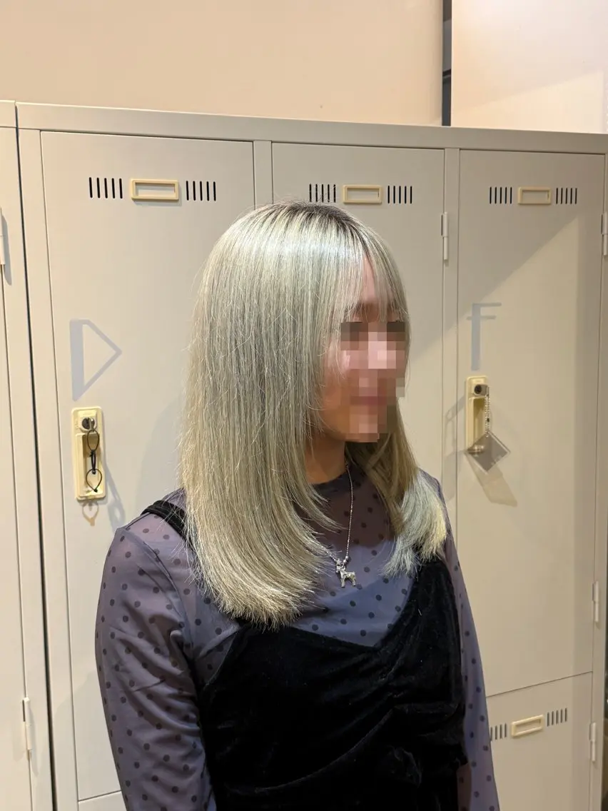 セミロング 顔周りカット レイヤーカット REM2号店 武田 煌星のヘアスタイル