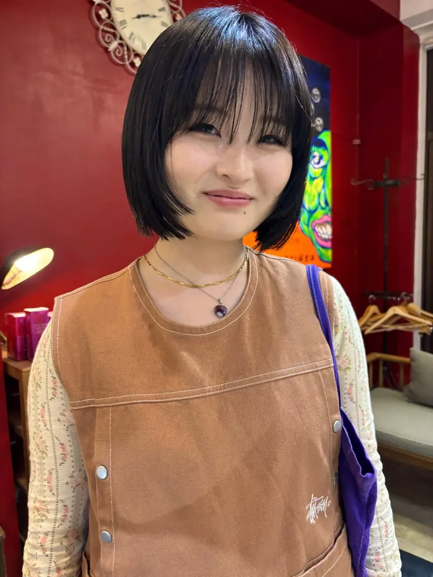 ショート カラー カット ヘアカラー 小日向 沙織のヘアスタイル