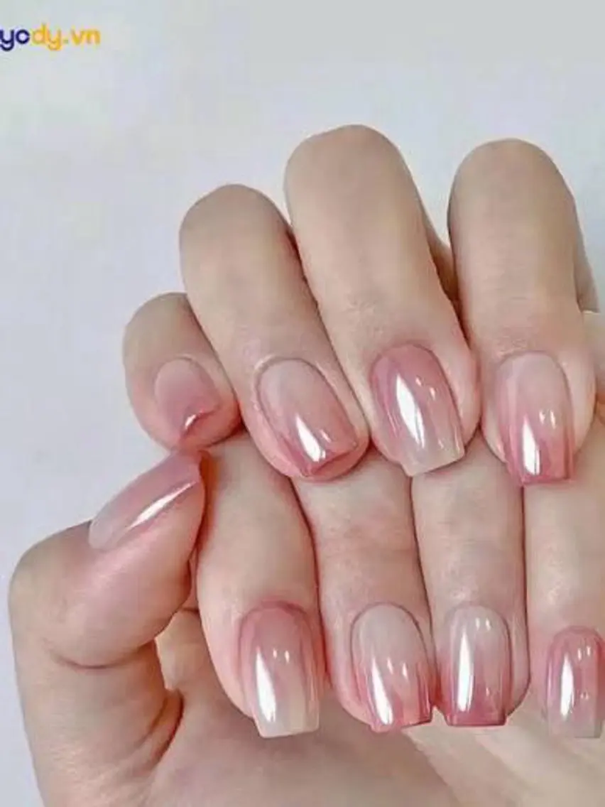 Hand ジェル人気デザイン☆グラデーション＋ミラ☆の写真