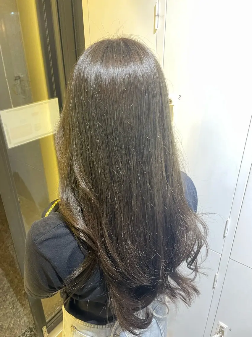 セミロング カラー ベージュカラー オリーブベージュ カラーモデル募集🦕 mikuのヘアスタイル