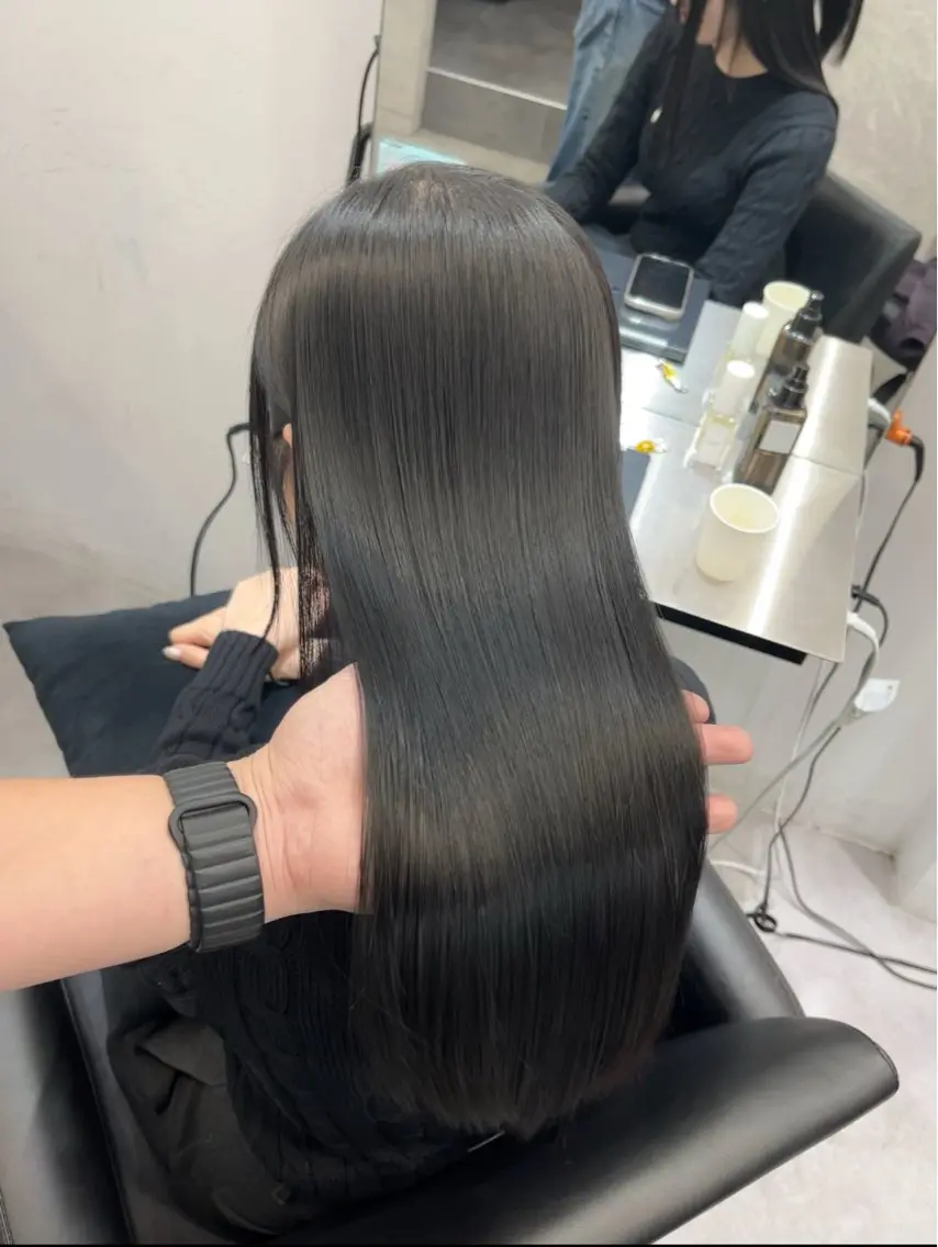 ロング ヘアカラー 縮毛矯正 トリートメント 髪質改善/縮毛矯正 梅田茶屋町/西尾祐作のヘアスタイル