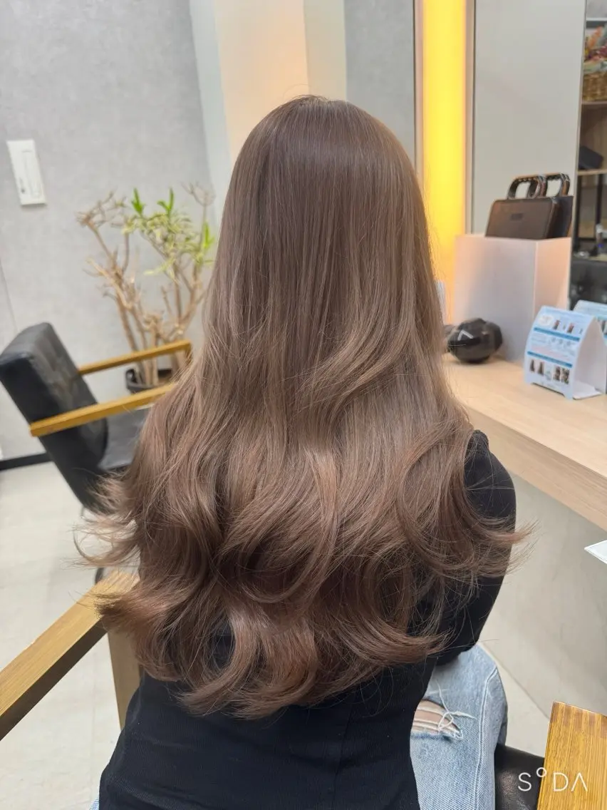 ロング 片山 わかなのヘアスタイル