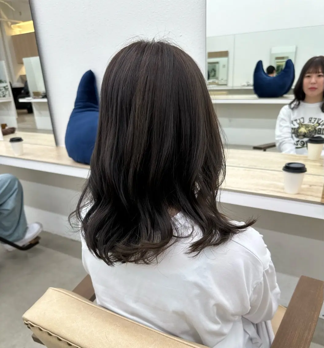 セミロング ヘアカラー トリートメント 🫧透明感カラー🫧 大橋美優のヘアスタイル