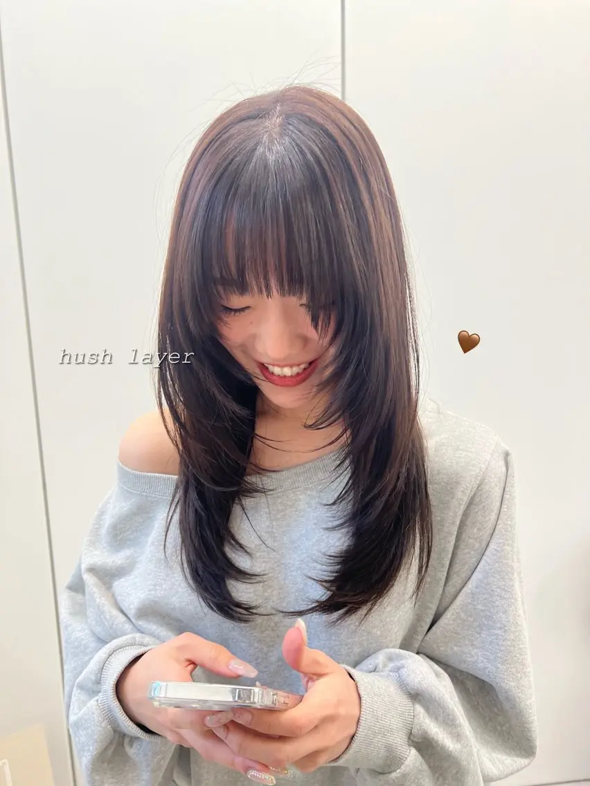 ロング カラー 顔周りカット ハッシュカット レイヤーカット 小顔カット カット ヘアカラー トリートメント 美髪矯正/髪質改善/ 艶髪🤍伊藤梨紗のヘアスタイル