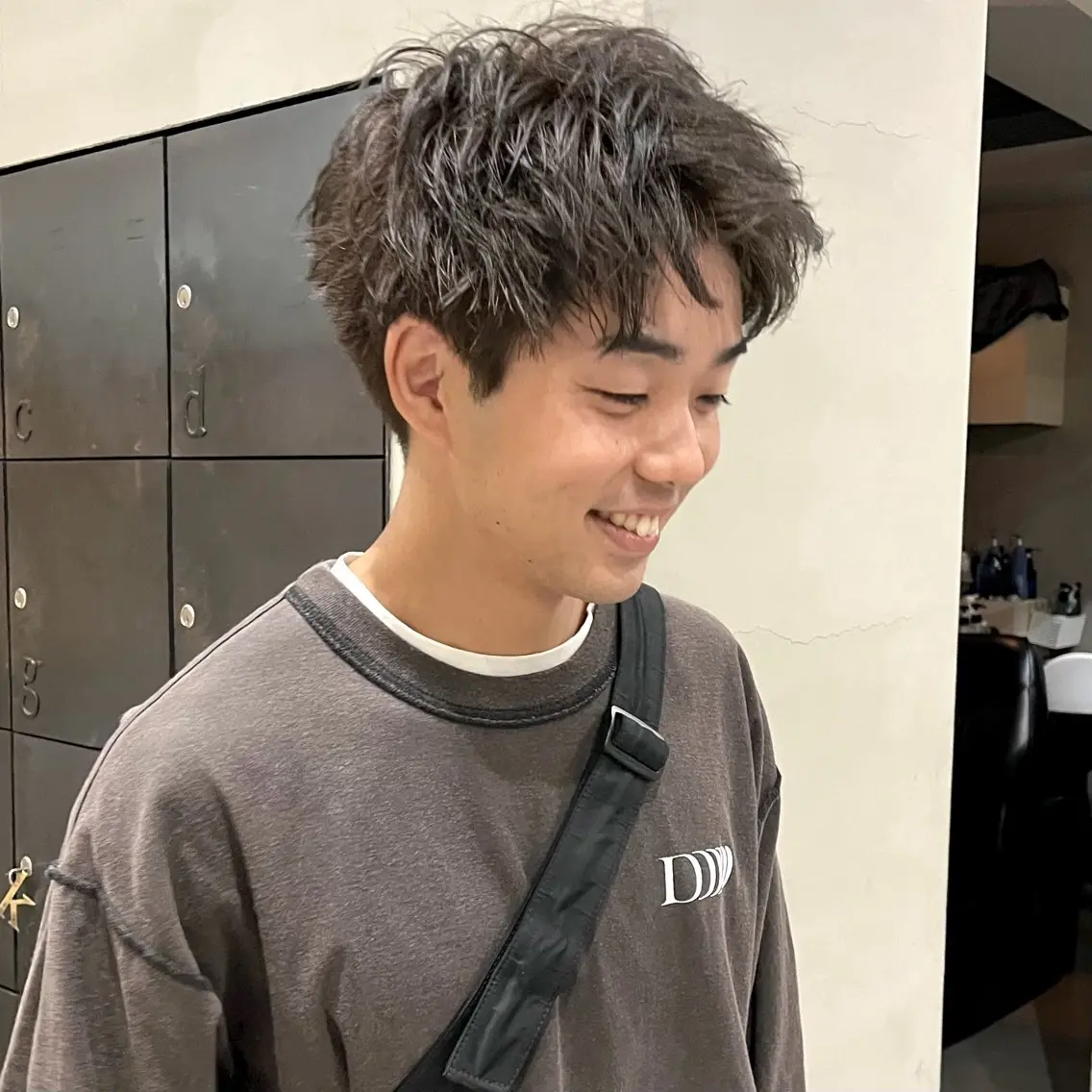 ショート カラー メンズ スパイキーショート アッシュ ショートヘア カット ヘアカラー なな/ICI/レイヤ ーパーマ/上前津のヘアスタイル