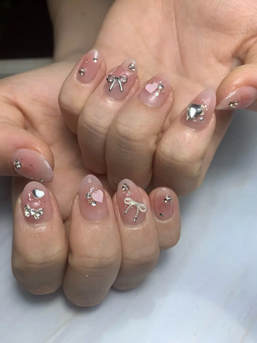 ネイル フレンチネイル ジェルネイル 韓国ネイル マグネットネイル マグネットフレンチ akina nailsのネイルデザイン