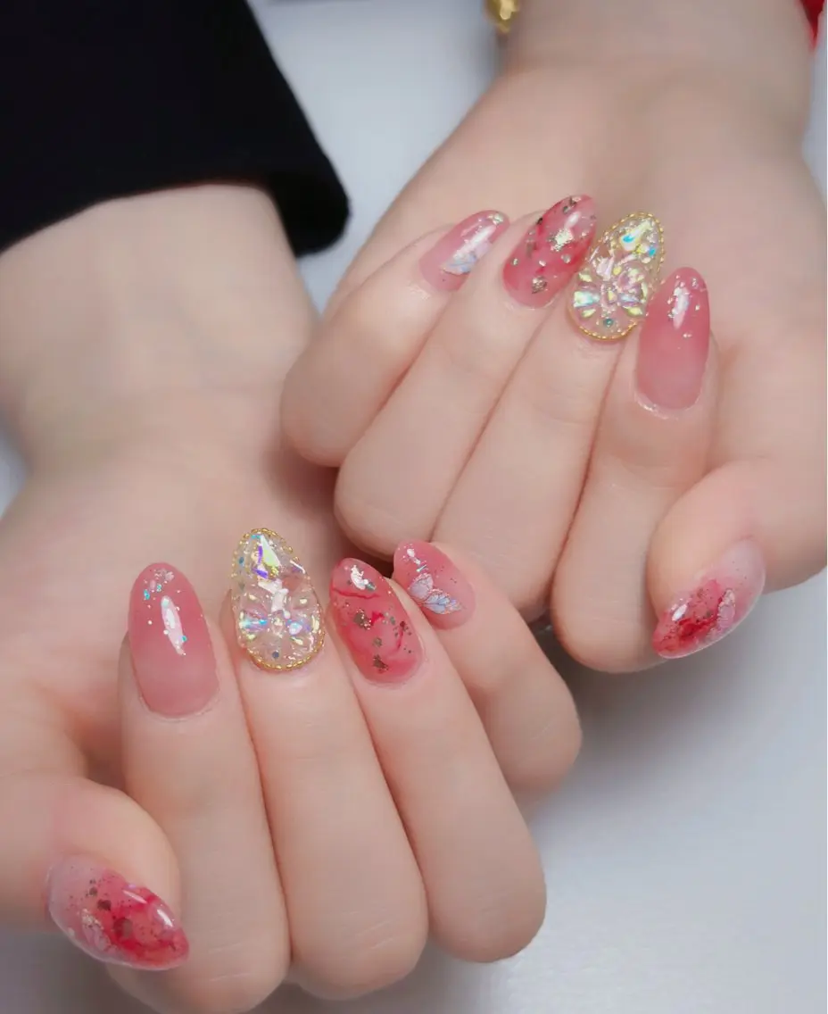 ネイル オーロラネイル 長さ出し フットネイル ラメ(グリッター) ラメグラデーション ハンドネイル 👍thumbs up nail👍のネイルデザイン