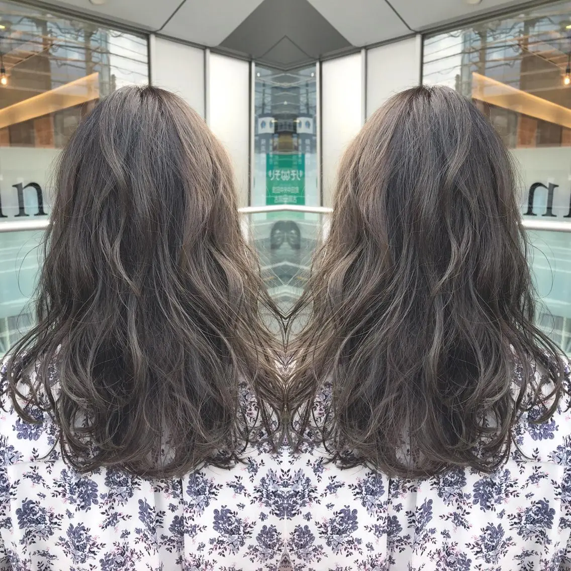 セミロング カラー ハイライトカラー イルミナカラー ハイライト 青木 茂樹⭐️ 透明感カラーのヘアスタイル