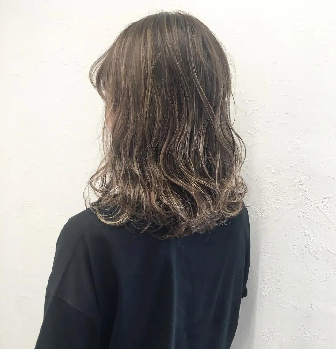 ミディアム カラー ハイライトカラー ハイライト ヘアカラー 🤍2nd🤍田所 美希のヘアスタイル