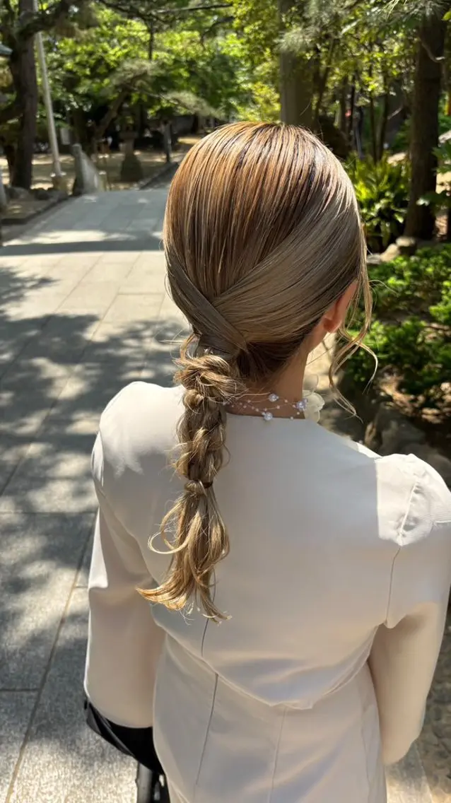 ミディアム ヘアセット 大塚 夏生のヘアスタイル