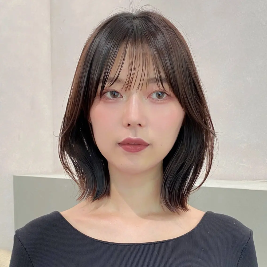 ミディアム レイヤーカット カット ヘアカラー 栗原 瑞稀のヘアスタイル