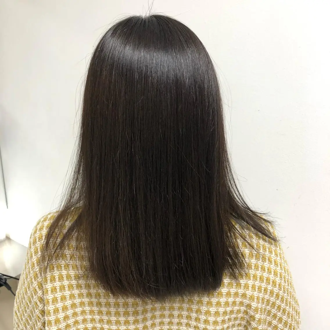 セミロング 髪質改善・白髪ぼかし /お悩み対応カラーのヘアスタイル