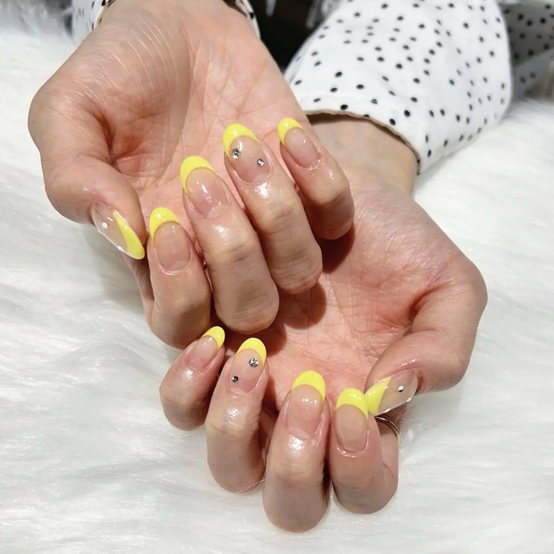 ネイル フレンチネイル シンプルネイル 春ネイル ぷりゅねる 心斎橋のネイルデザイン