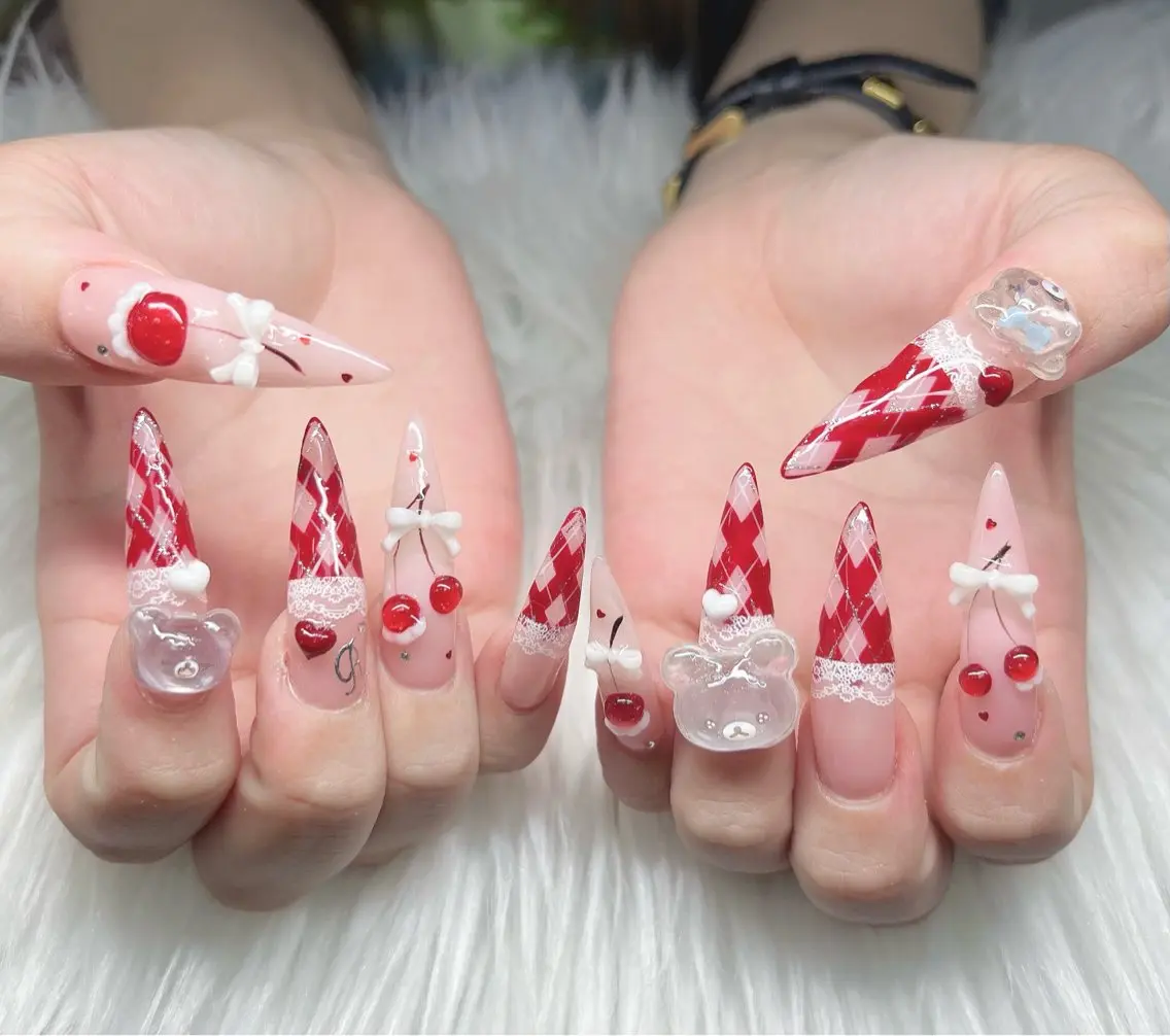 ネイル ハンドネイル Lee Nails チップ長さだし専門店のネイルデザイン