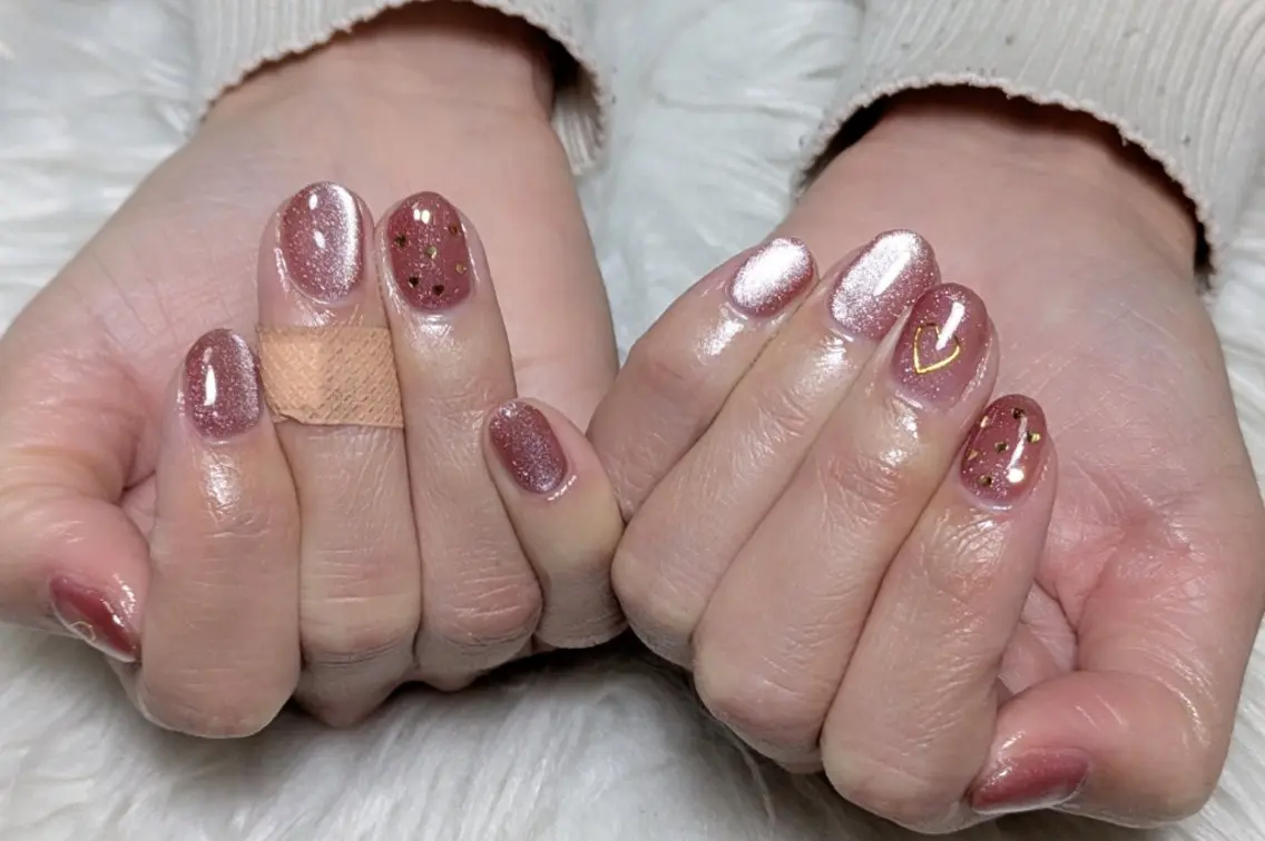ネイル ハート マグネットネイル シンプルネイル バレンタイン m&pPrivate nailsalonのネイルデザイン
