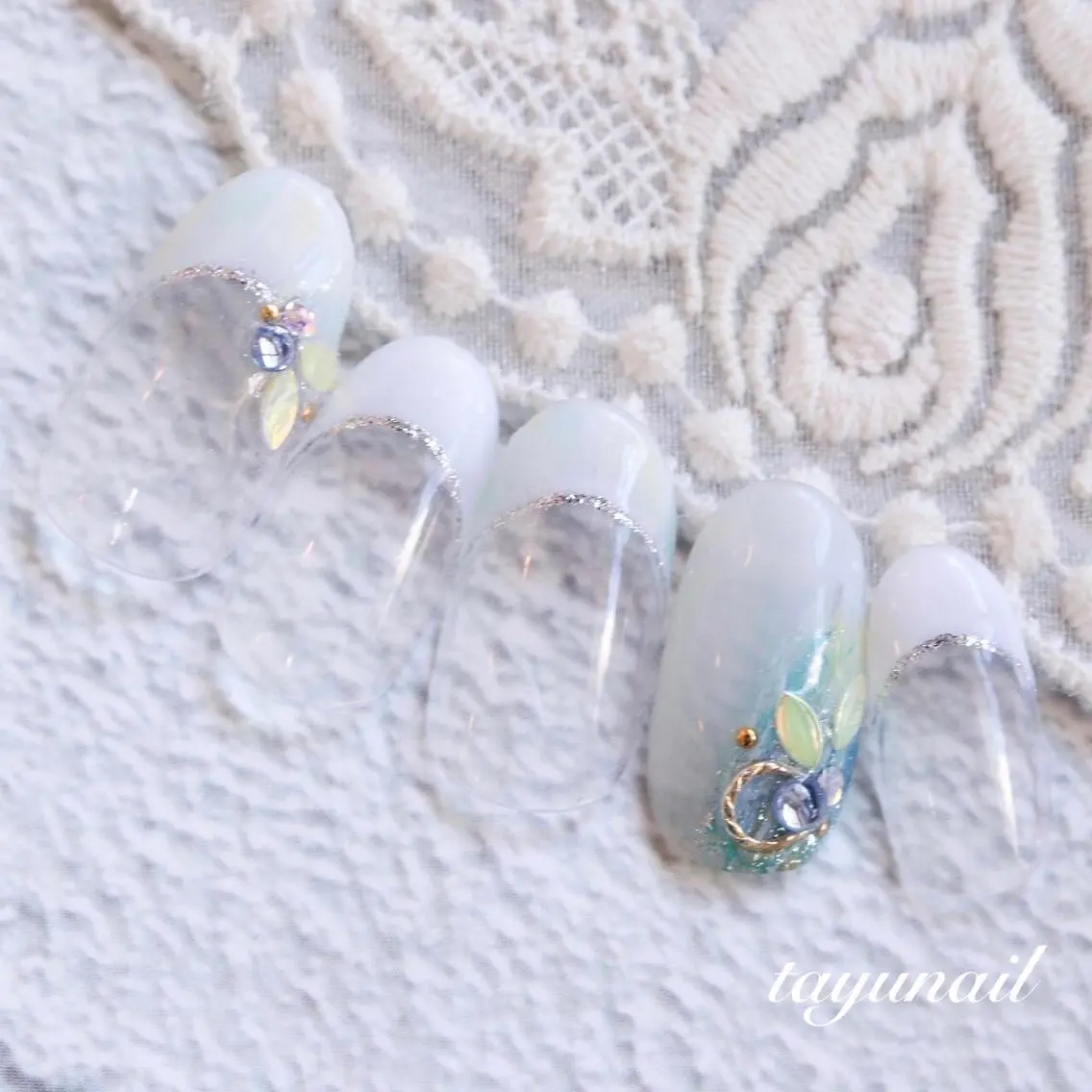 ネイル アートネイル フラワーネイル フレンチネイル ジェルネイル ニュアンスネイル ハンドネイル ネイルサロン 【たゆnail】のネイルデザイン