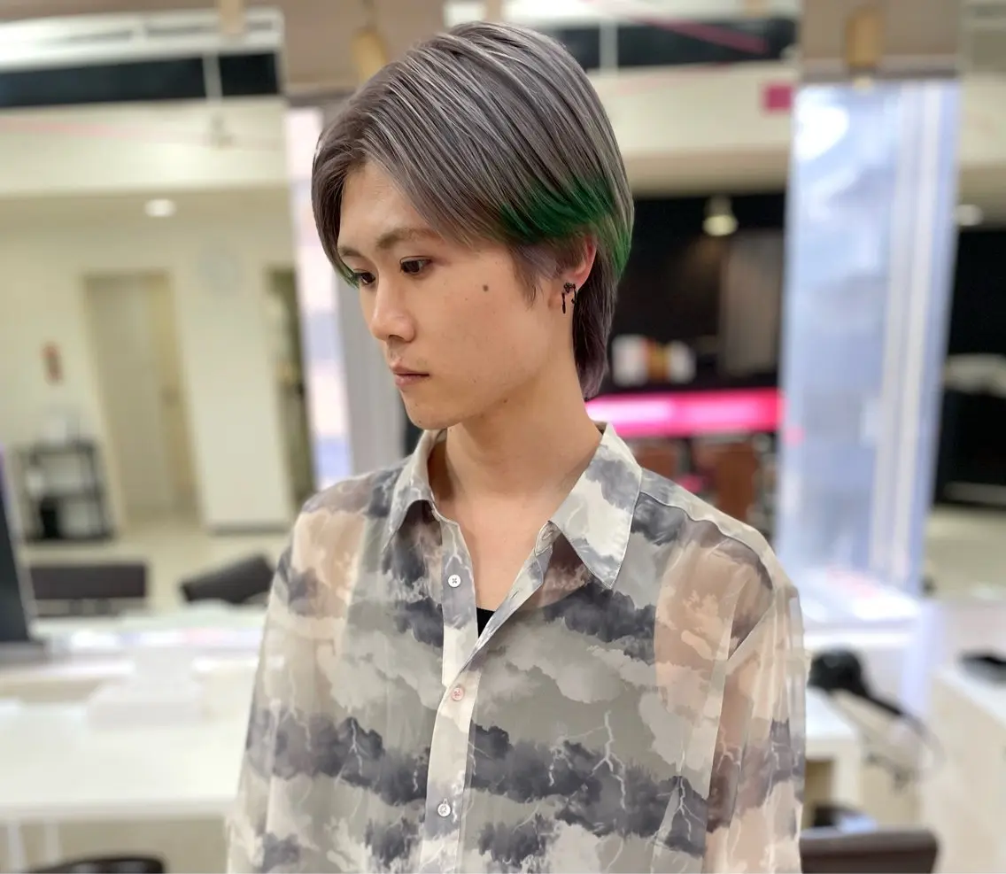 カラー yasuハイトーン/ デザインカラーのヘアスタイル