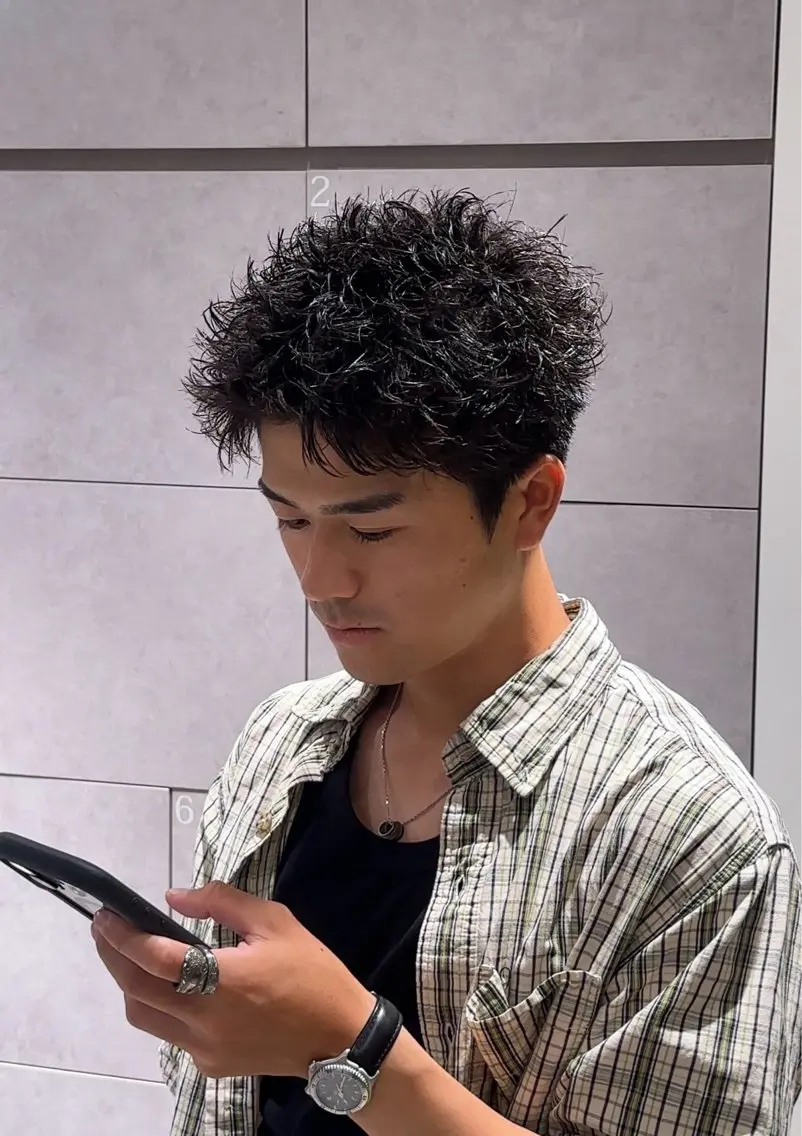 ショート ショートヘア スパイキーショート/ 吉村駿佑のヘアスタイル