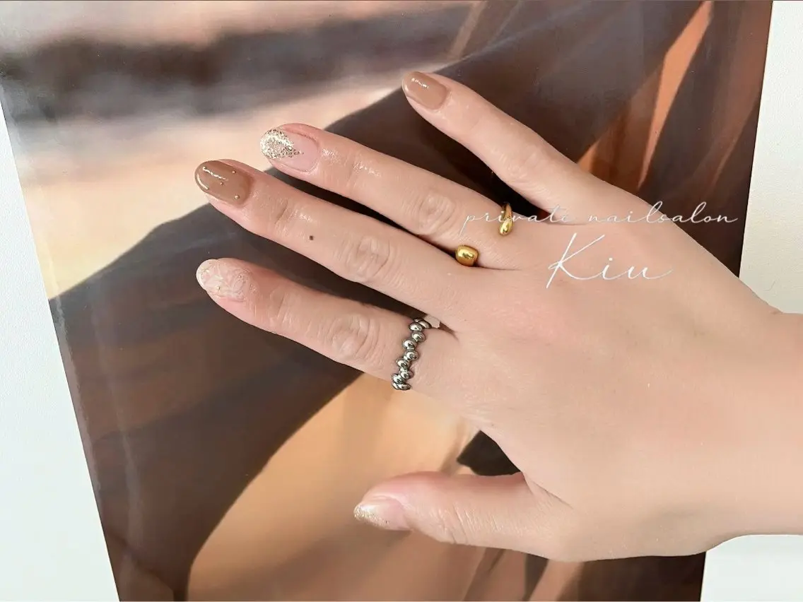 ネイル ジェルネイル ミラーネイル ニュアンスネイル オフィスネイル ショートネイル kiu nailsalonのネイルデザイン