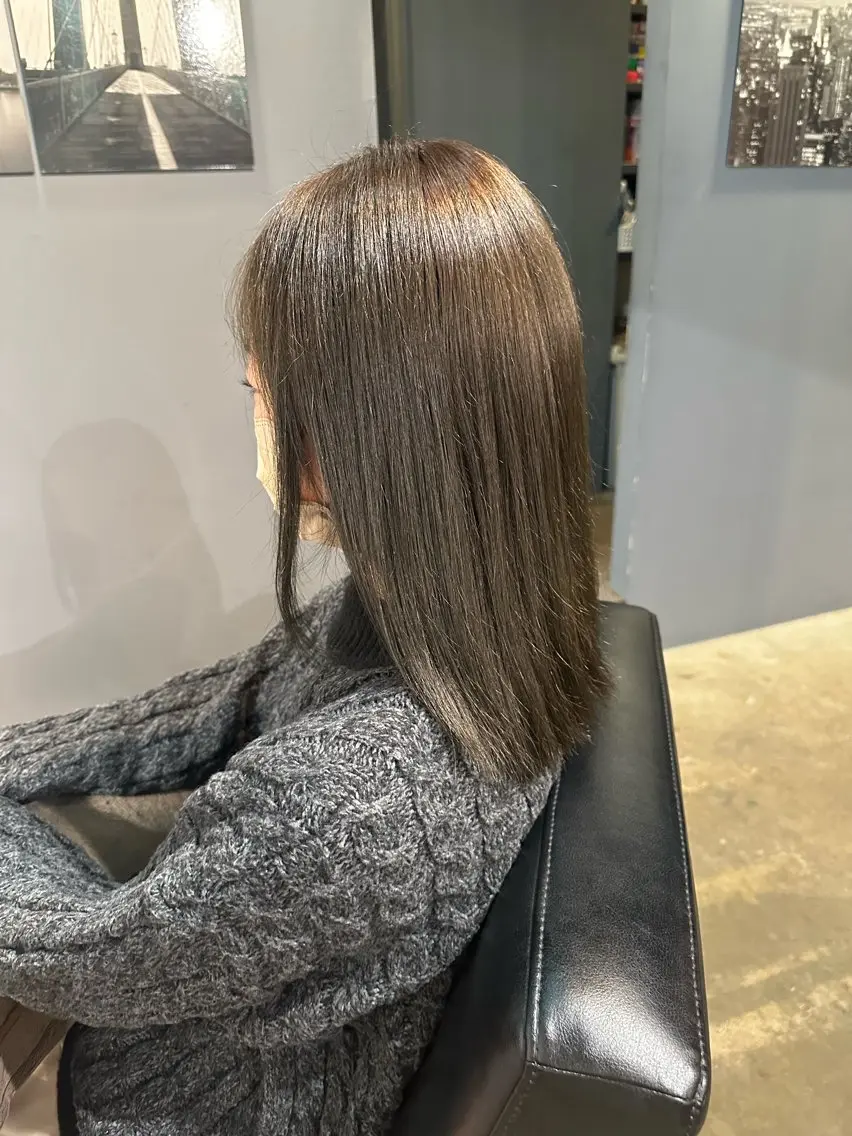 カラー ブリーチ ブリーチなしカラー ヘアカラー 木村 朱里のヘアスタイル
