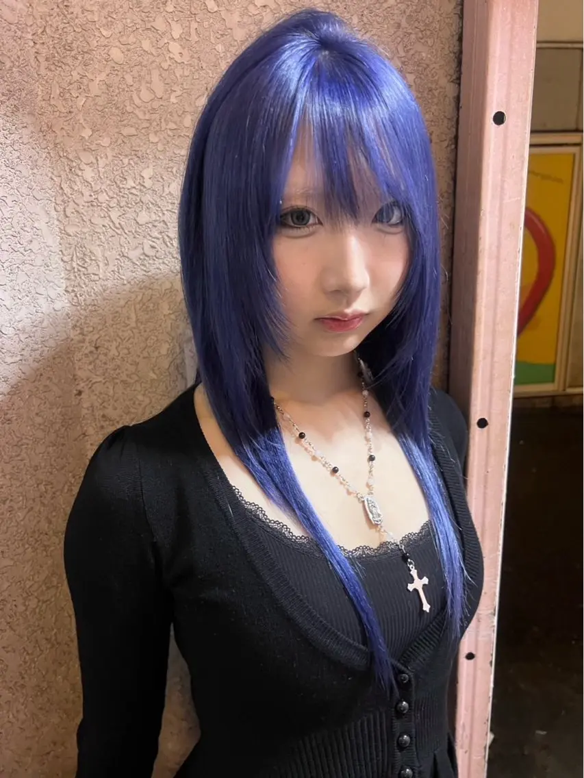 ブリーチ+透明感ケアカラー 𖤐´の写真