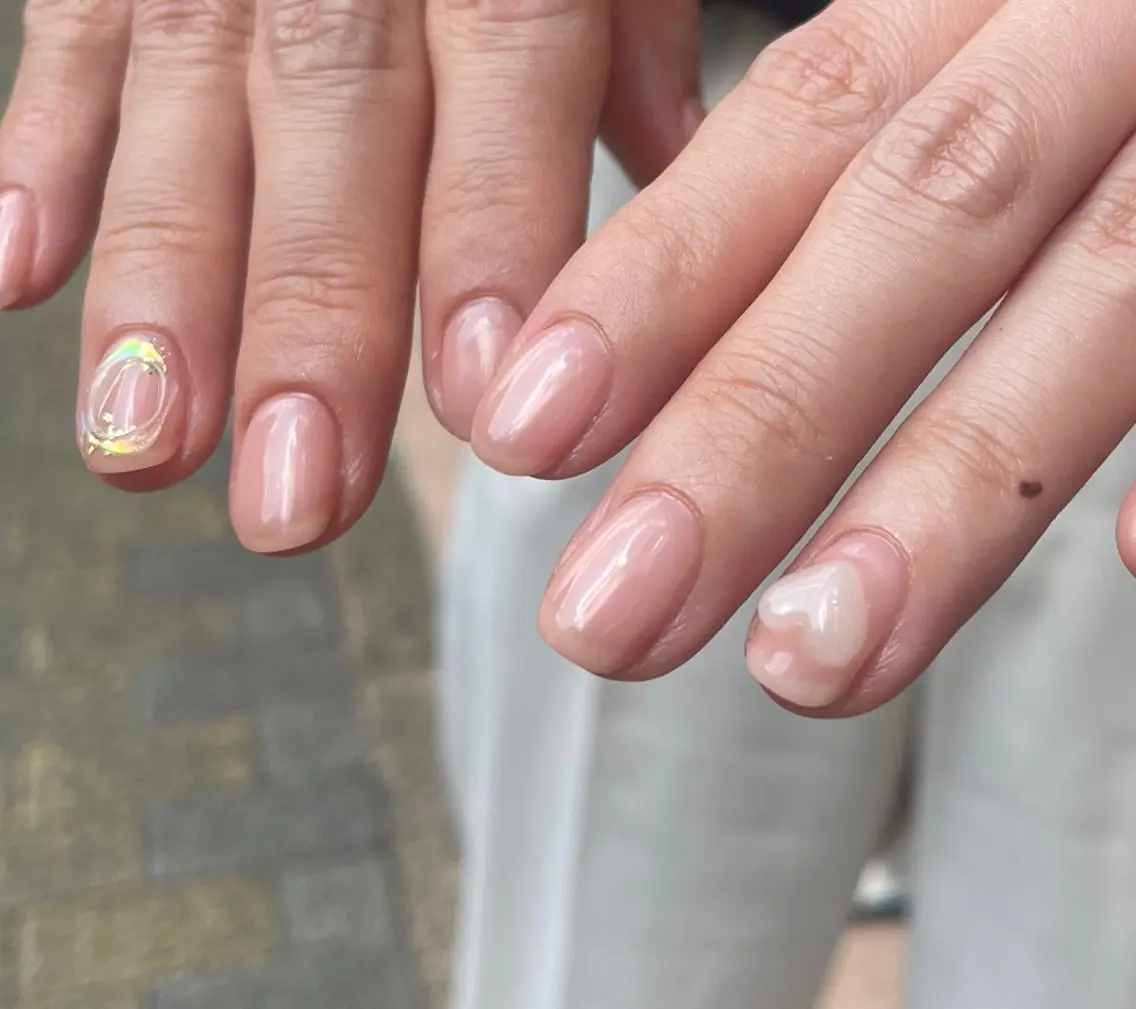 ネイル 氷ネイル・うるうるネイル ピンク ハンドネイル kichi🌟 そらのネイルデザイン