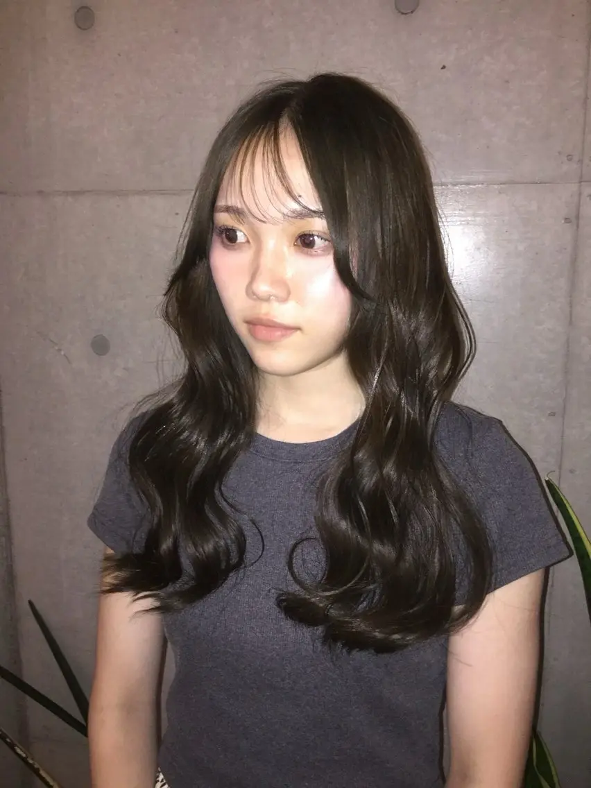 ロング カラー ヘアアレンジ ヘアカラー 佐野 りおんのヘアスタイル