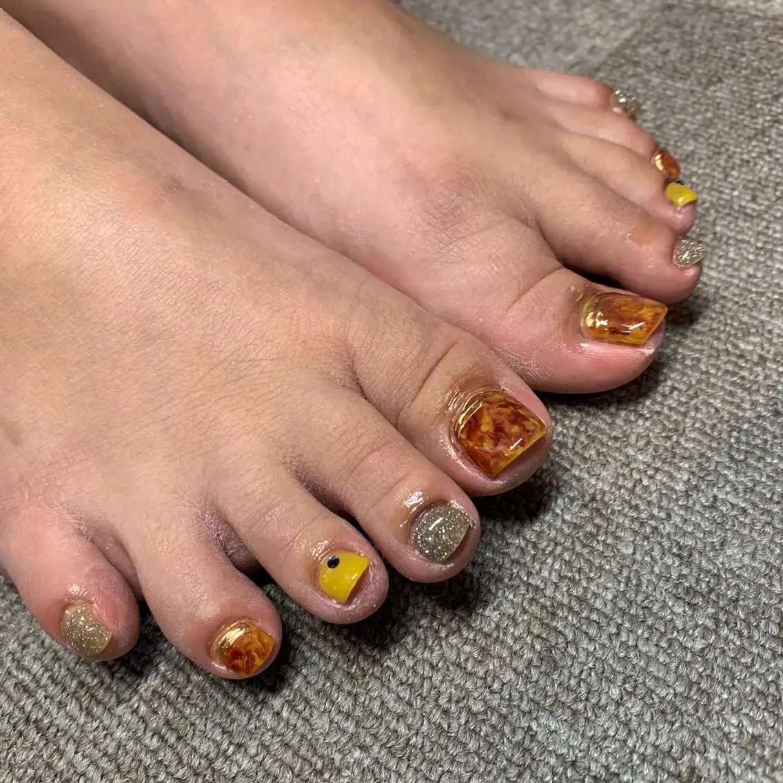 ネイル フットネイル 長谷川 奈緒美のネイルデザイン