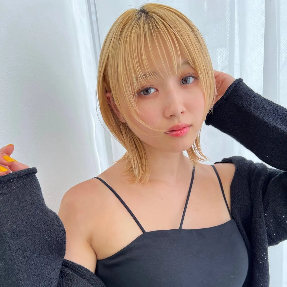 ミディアム MIKA / HARVEY大宮のヘアスタイル