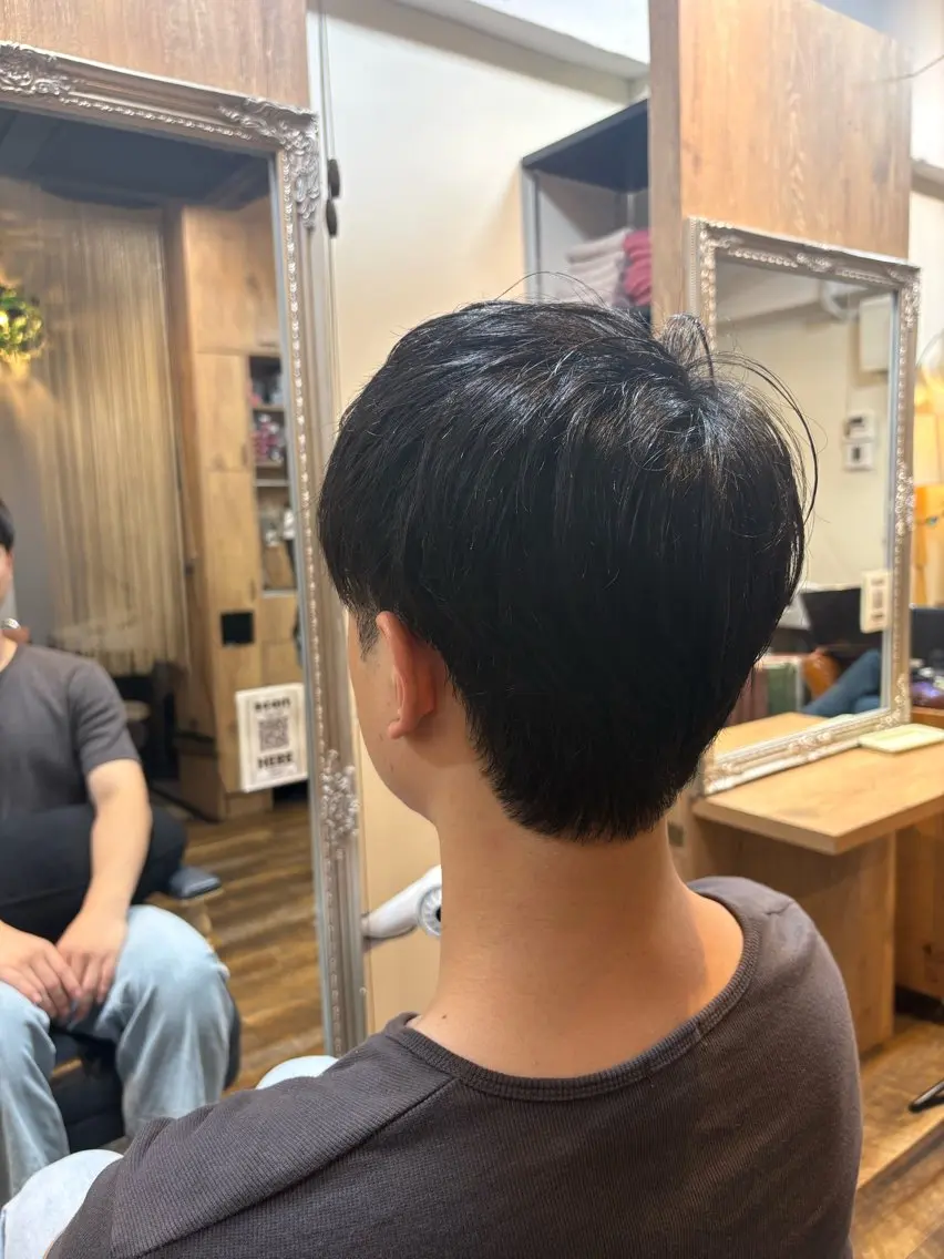 ショート 小松 美咲のヘアスタイル