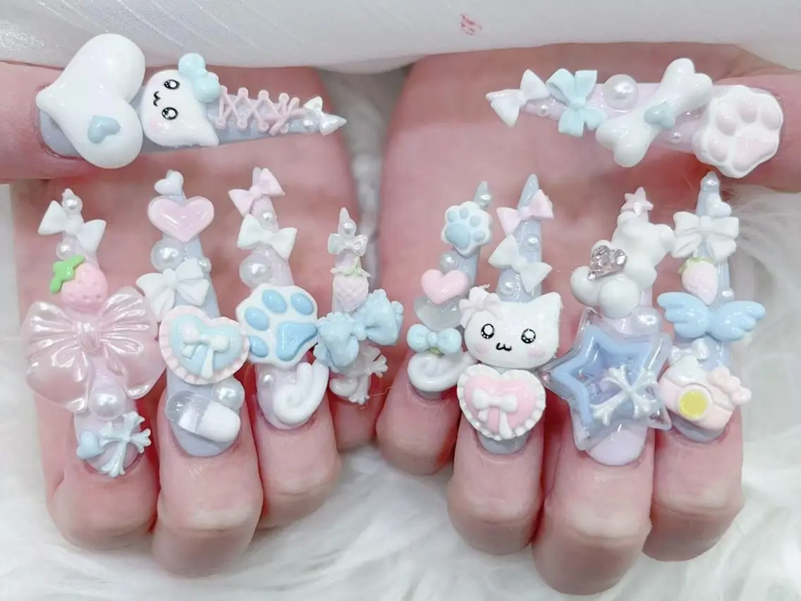 ネイル 長さ出し キラキラネイル 韓国ネイル ロングネイル マグネットネイル ハンドネイル ハンドケア KTNail 🎀 長さ出し専門店のネイルデザイン