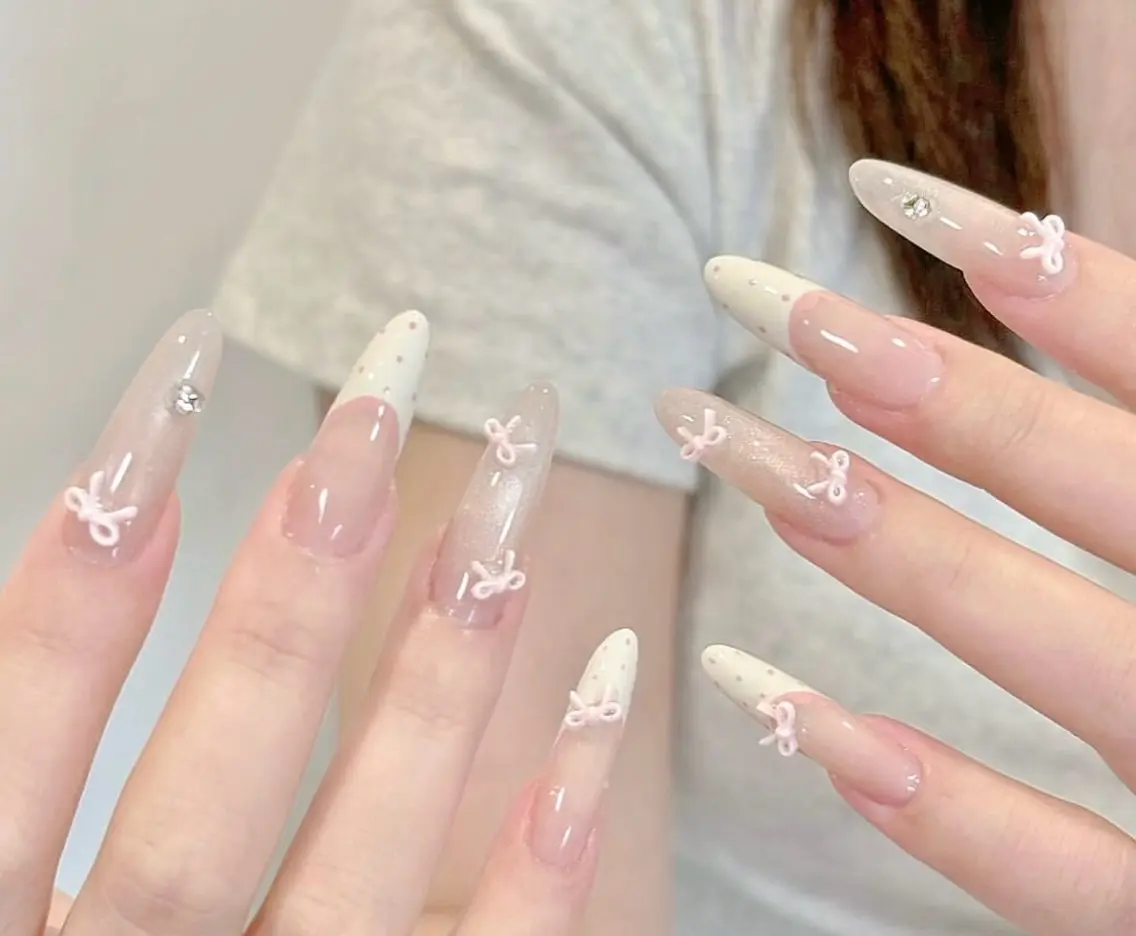 ネイル 長さ出し 持ち込み ネイルチップ ハンドネイル JISOO ANA.CHUOのネイルデザイン