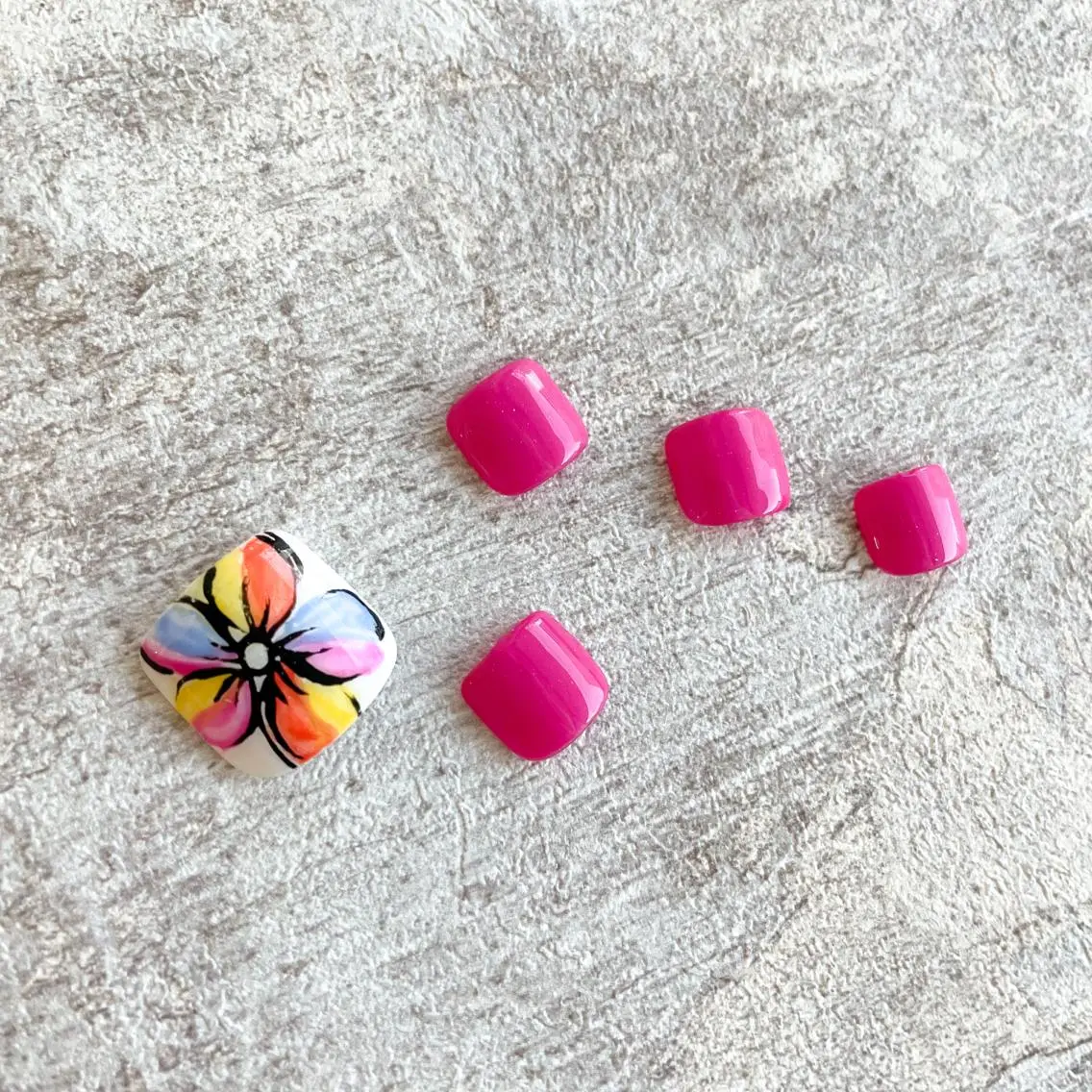 ネイル Tiary Nail Fのネイルデザイン